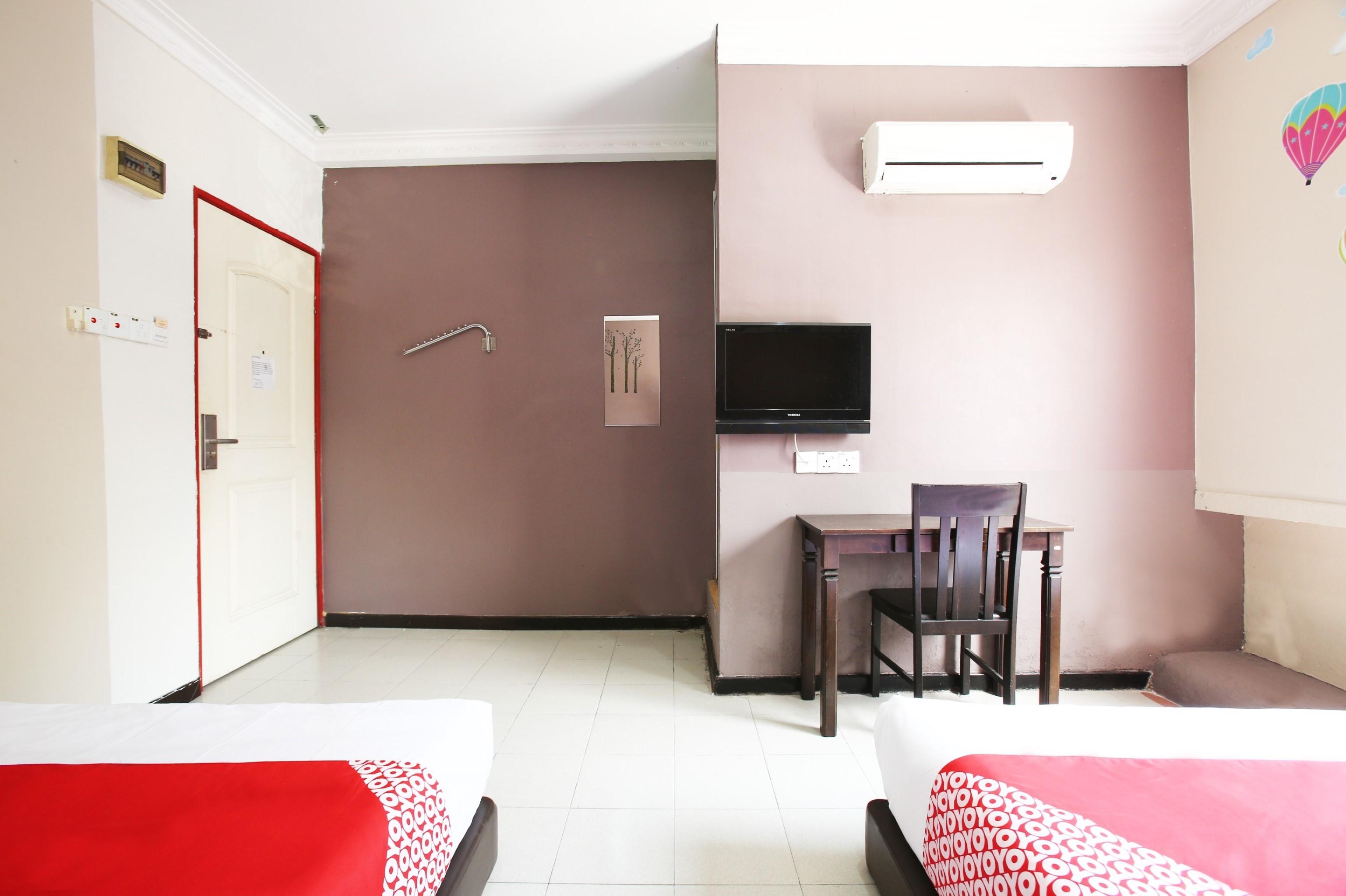 OYO 89738, 1st Inn Hotel Glenmarie Shah Alam Exterior foto